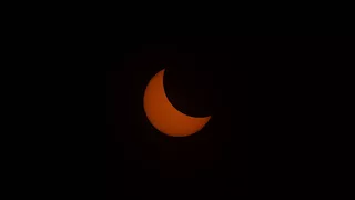 Epic Solar Eclipse Time-Lapse   4K UHD