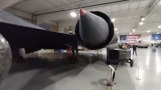 SR-71C "Blackbird" 's  Landing Gear and Starter