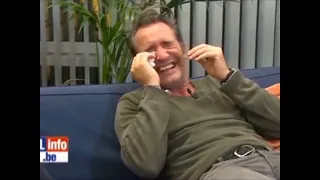 énorme fou rire de Jean Dujardin