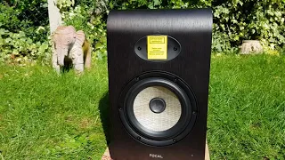 Unboxing and installing the Focal Shape 65 🎵