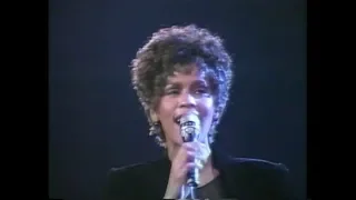 Whitney Houston - You Give Good Love (Live in Japan 1990)