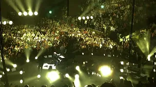 Billy Joel performs "You May Be Right" with Kevin Bacon at MSG