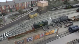 Model Railways 00 Gauge - Another Viewing of the GWR layout set in 1930 !