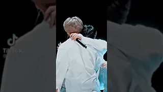 jimin🐣 le dijo a jungkook🐰 en presentación 💜no dejaré que nadie te lastime💜