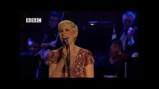 Annie Lennox - I Saved The World Today (Live on BBC One Sessions)