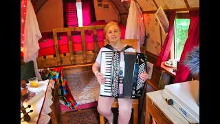 Breege Kelly (All Ireland champion Accordion player) with a couple of Jigs for Gypsy Wagon TV