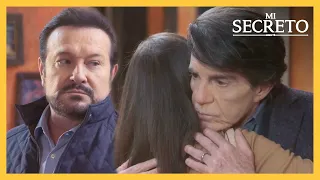 Ernesto se pone celoso al ver como Alfonso abraza a Daniela | Mi secreto 4/4 | C - 54