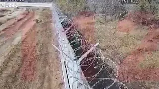 Drunk soldiers broke through the fence of the Volgograd airport with BMP-3 IFV / live leak video