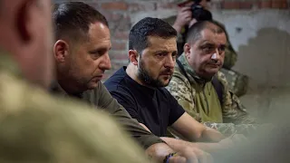 Zelensky visits Ukraine's frontline Donetsk region