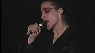 Diamanda Galas at  DV8 9-15-88