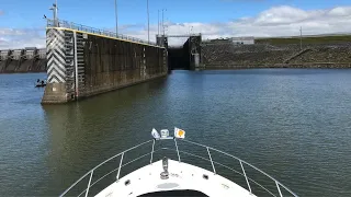 Tennessee River Cruising Ft. Loudoun Lock and Dam Freebird on The Great Loop