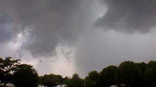 Intense Lightning - Severe Thunderstorm - 8-6-2018