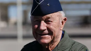 Pence remembers Chuck Yeager at W.Va. service
