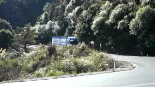 Mainfreight Argosy Jaking Down The Desert Road