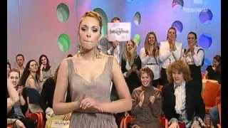 Atlikėja Liepa Mondeikaitė „Laukiu" | EUROVIZIJOS DAINŲ KONKURSO FINALAS (2011)