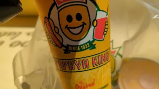 Best Papaya juce in New York , Papaya King the original