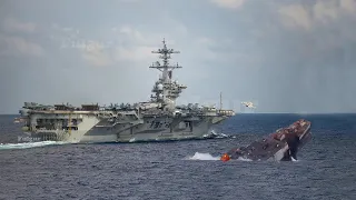 War Began! Huge Aircraft Carrier of US Navy Block China Warships near Taiwan!