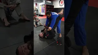 🔄 Effective Closed Guard Sweep | BJJ Gi Techniques