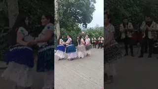 Así se baila en Ixhuatlancillo Ver.  #compartamos #fiesta