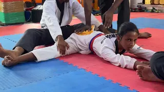Split 180 By Bhavya, Riya, Naveera#taekwondo #martialarts #youtubeshorts #split