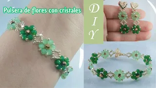 Como Hacer PULSERA de FLORES con CRISTALES  y Mostacillas