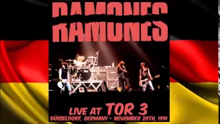 Ramones - Tor 3 - Dusseldorf, Germany (Nov. 28, 1991)