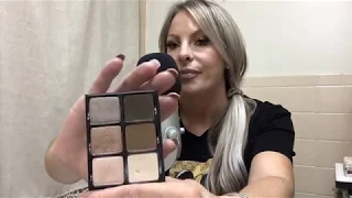 ASMR EyeShadow Pallet Collection Part 1 (Close Whispers and Tapping *wear headphones* )