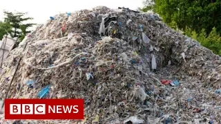 Western plastics 'poisoning Indonesian food chain' - BBC News