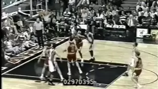 Rex Chapman (39pts/9threes) vs. Bulls (1996)