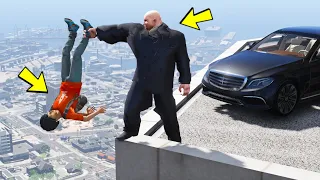 UYARI !! BU ADAMIN ARABASINDAN UZAK DURUN - GTA 5 GERÇEK HAYAT