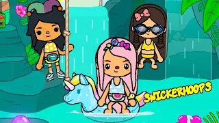 Snicker Hoops GOES to the WATERPARK with the SPARKLIES in TOCA BOCA | Games to Play