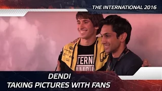 Dendi taking pictures with fans @ The International 2016 (ENG SUBS!)