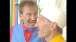 ChuckleVision S04E02 Cafe Chuckles (1991)