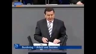 Agenda 2010 - Ausschnitt aus dem Bundestag mit Gerhard Schröder