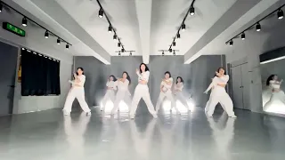 LANA   '222' DANCE PRACTICE VIDEO mirrored