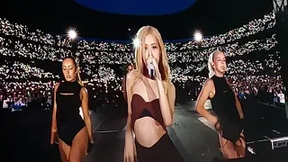 BLACKPINK- Rose -Gone/On The Ground (Live)(BornPink Tour Encore, Stade De France, Paris, 15/07/2023)