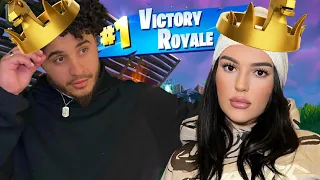 I GOT 3 VICTORY ROYALS BACK TO BACK WITH MY GIRLFRIEND **SHE CLUTCHES 2ND GAME** 💎