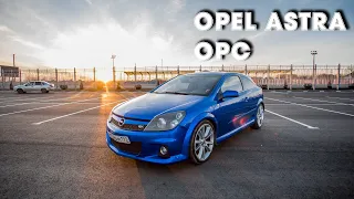 Opel Astra OPC. Hot hatch