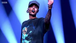 Justin Bieber - What Do You Mean? [Live on Graham Norton] HD