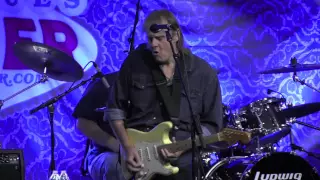 WALTER TROUT  "Help Me" - Big Blues Bender 2015