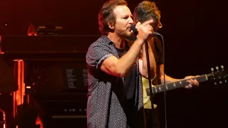 Pearl Jam - Dissident - Oakland (May 13, 2022)