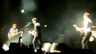 Arctic Monkeys live Nov 2011 Birmingham UK clip 4