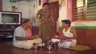 Kashinath First Time Eating At Wife House | Poly Kitty Kannada Movie Scene | Manjula Sharma