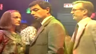 Dancing at a Nightclub | Mr. Bean Official