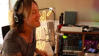 Keith Urban -  Never Comin Down (Behind the Song)