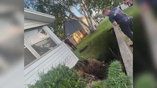 Wyoming family loses home after sinkhole opens in front yard