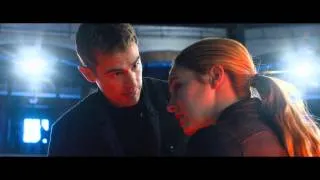 Divergent First Look Trailer