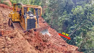 How to Repair Landslides in Extreme Locations Using a CAT D6R XL Bulldozer