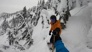 Skiing and Snowboarding to Find Powder at Stevens Pass - Sunday Sendies #10, 2-4-2023