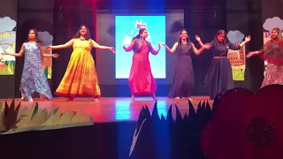 Teachers dance on The Weavers Preschool Annual day